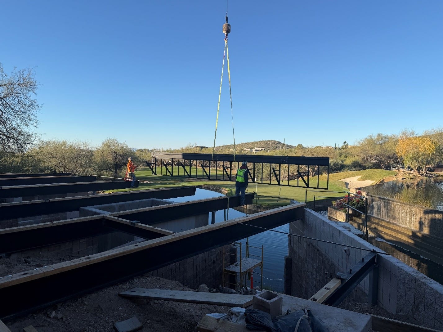 Structural steel erection on commercial building project, Arizona